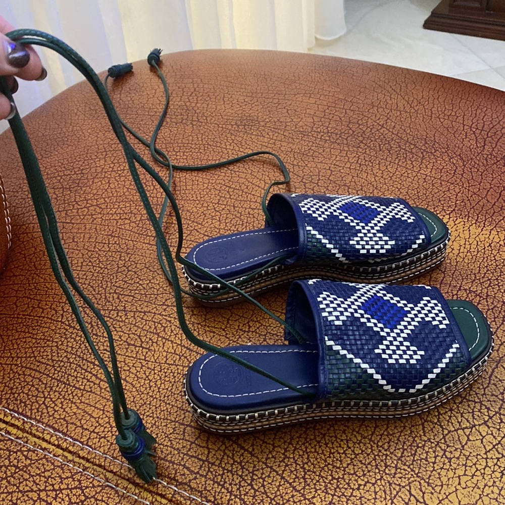 Tory Burch shoes Size 9 - Picture 3 of 8